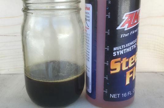 ¿Cuándo debo cambiar el líquido de la dirección asistida?